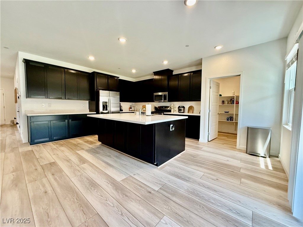 137 Rohan Crest Avenue Property Photo 4
