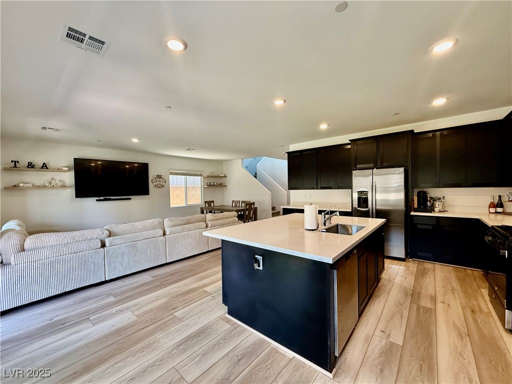 137 Rohan Crest Avenue Property Photo 7