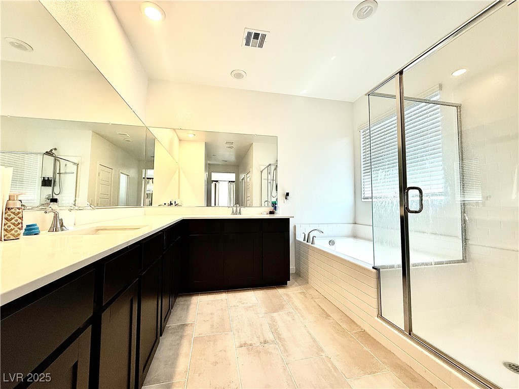 137 Rohan Crest Avenue Property Photo 11