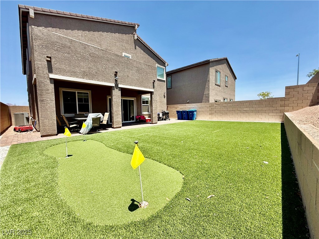 137 Rohan Crest Avenue Property Photo 23