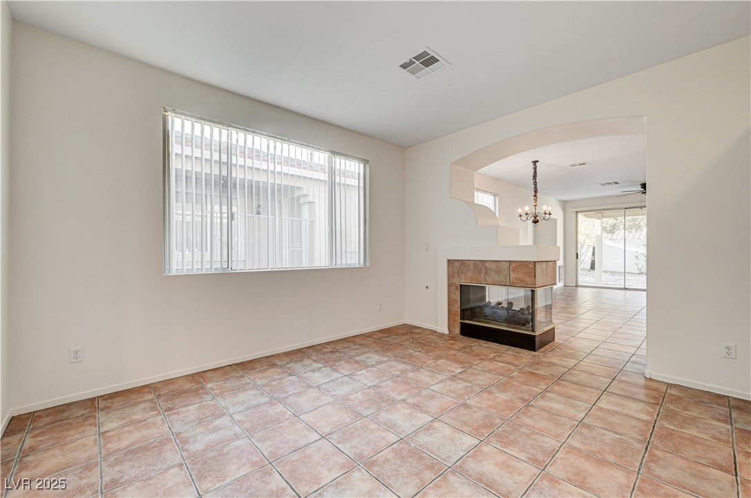 10612 Primrose Arbor Avenue Property Photo 6