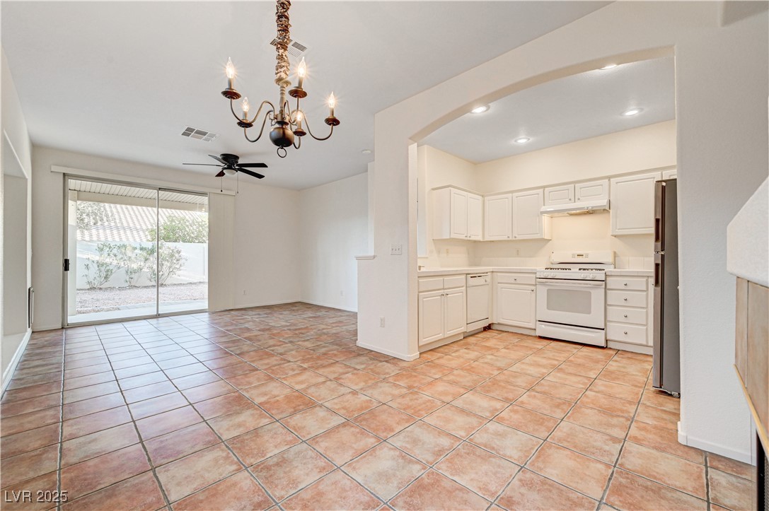 10612 Primrose Arbor Avenue Property Photo 11
