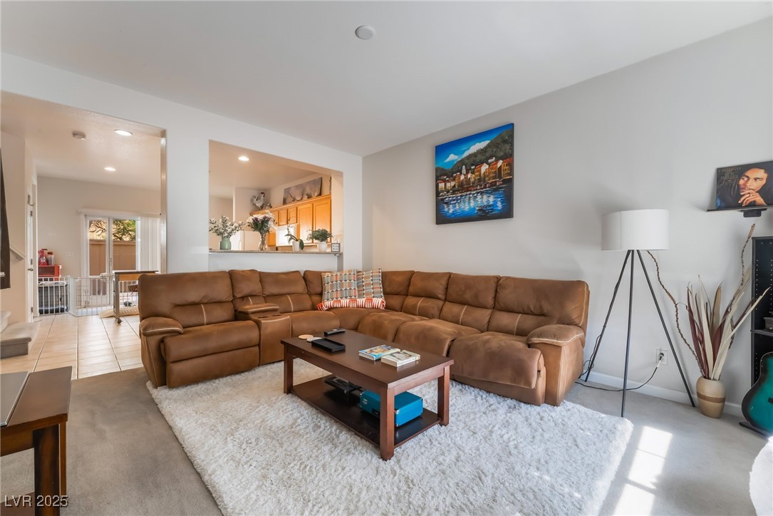 11140 African Sunset Street Property Photo 6