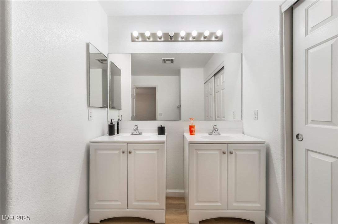 11140 African Sunset Street Property Photo 17