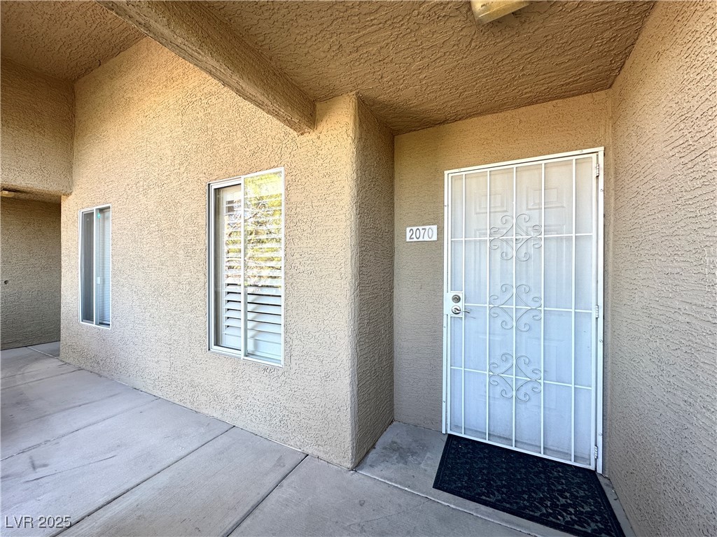 8070 West Russell Road 2070 Property Photo 1