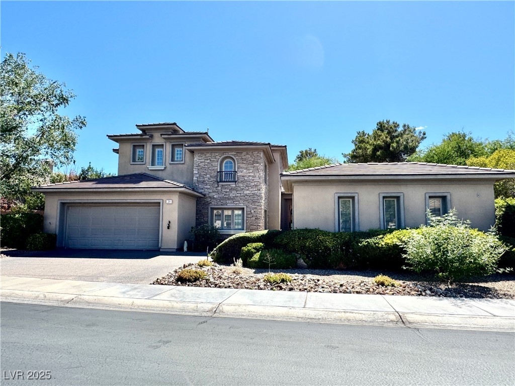 29 Desert Highlands Drive