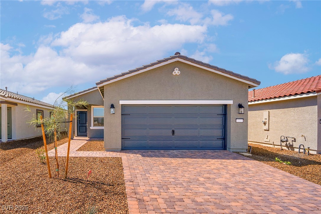6766 Violet Cascade Avenue Property Photo