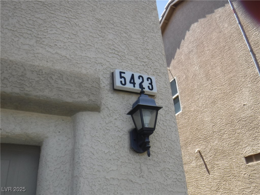 5423 Gold One Lane Property Photo 1