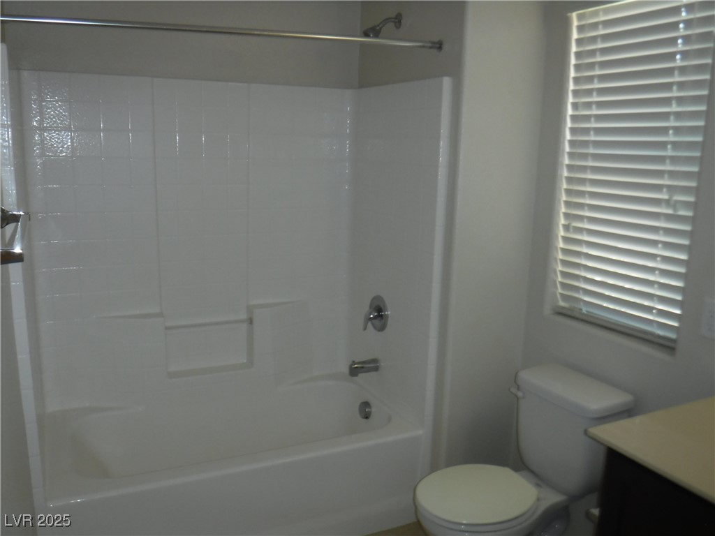 5423 Gold One Lane Property Photo 9