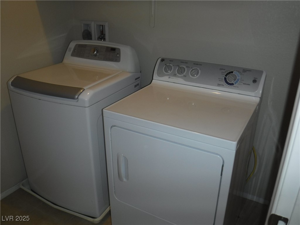 5423 Gold One Lane Property Photo 13
