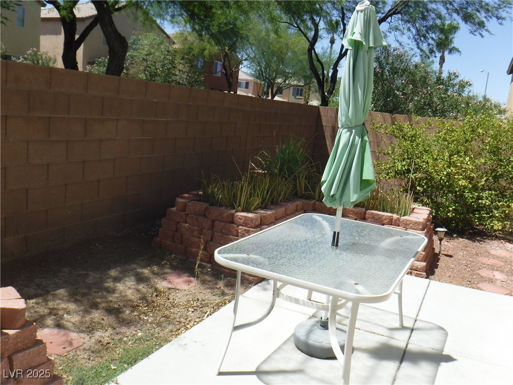 5423 Gold One Lane Property Photo 14