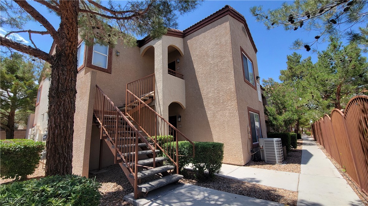 9580 West Reno Avenue 240 Property Photo 1