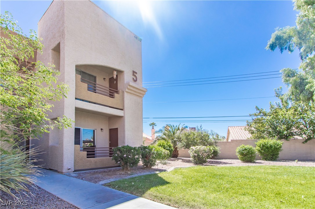 6859 Tamarus Street 101 Property Photo 1