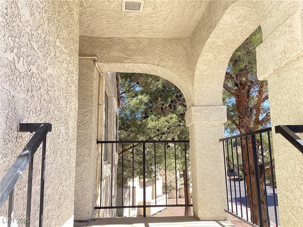 4730 Nara Vista Way 202 Property Photo 3