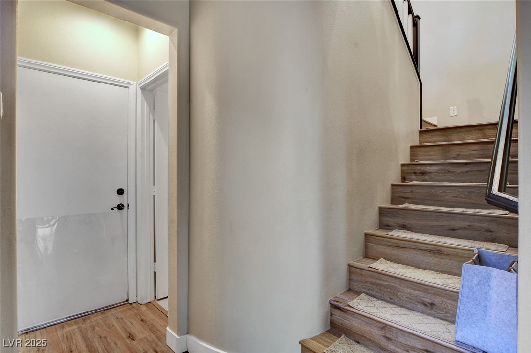 1104 Cactus Rock Street Property Photo 24
