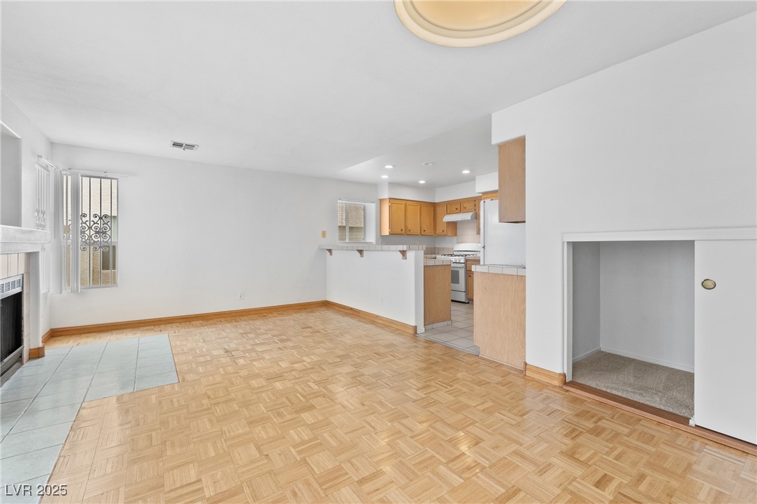 7704 Rockfield Drive Property Photo 6