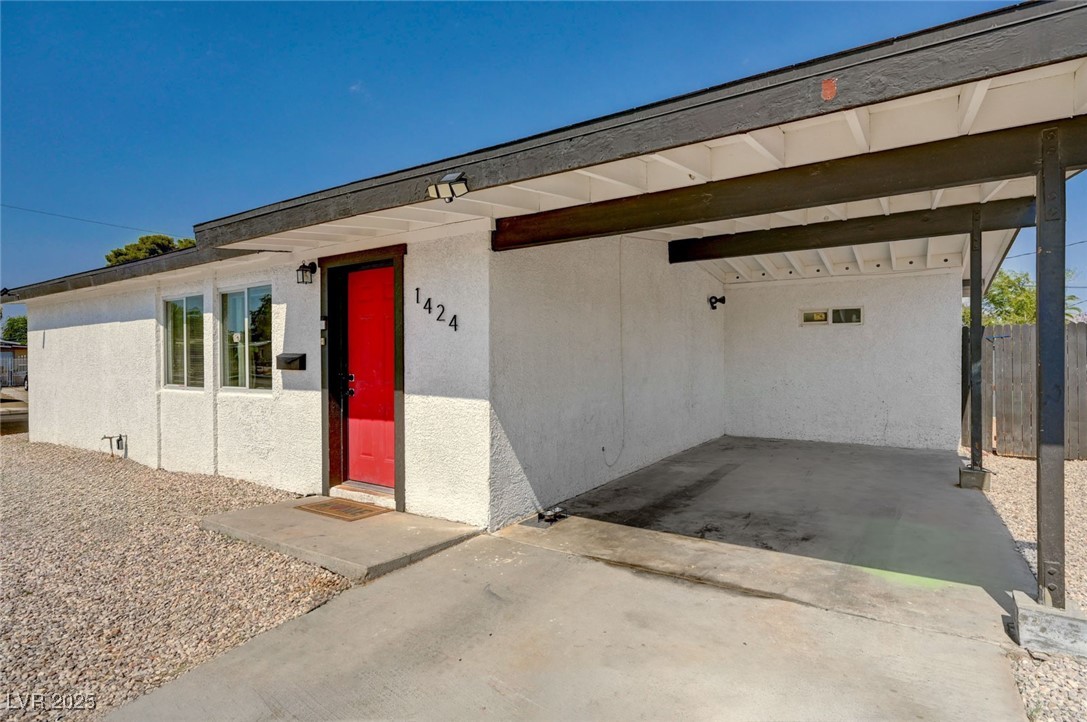 1424 Teton Street Property Photo 4