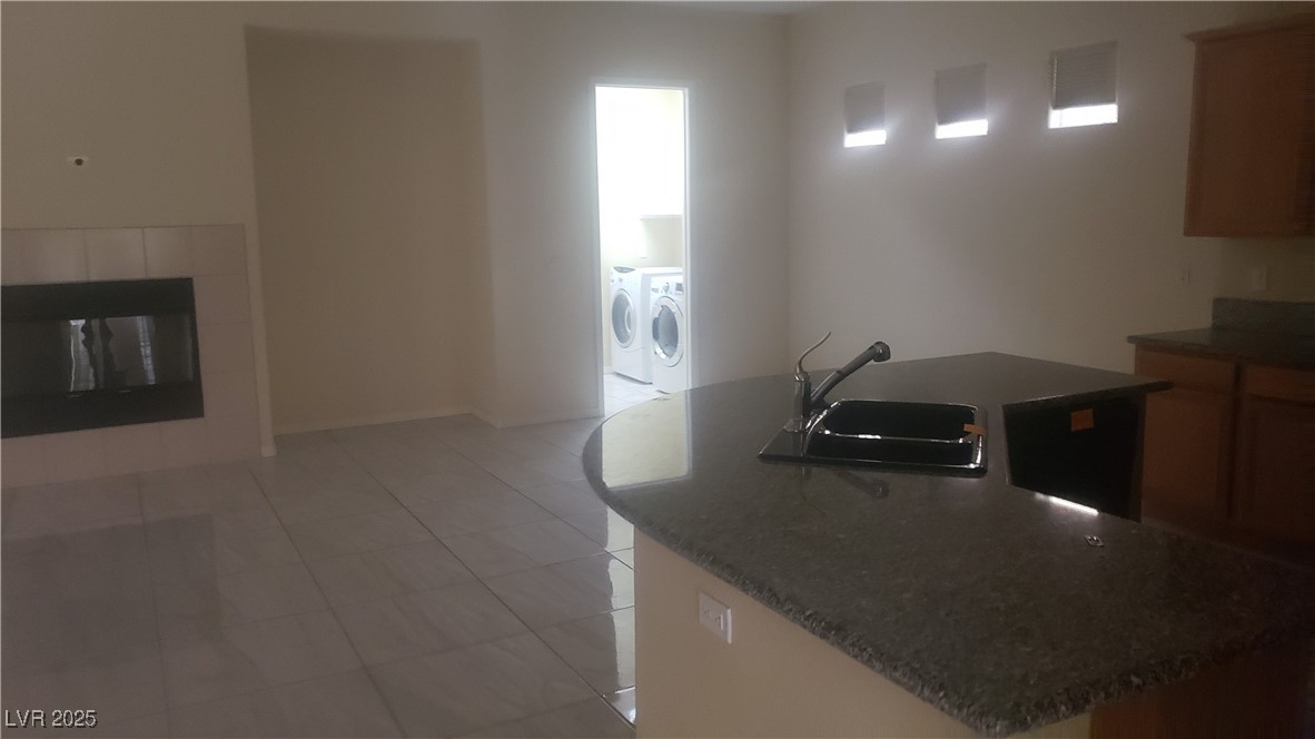 7711 Windy Meadow Avenue Property Photo 11