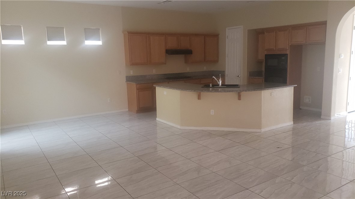 7711 Windy Meadow Avenue Property Photo 13