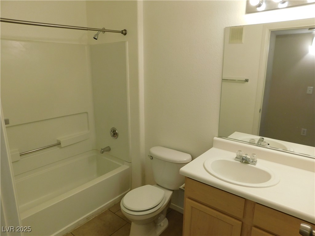 950 Seven Hills Dr Drive 1912 Property Photo 1