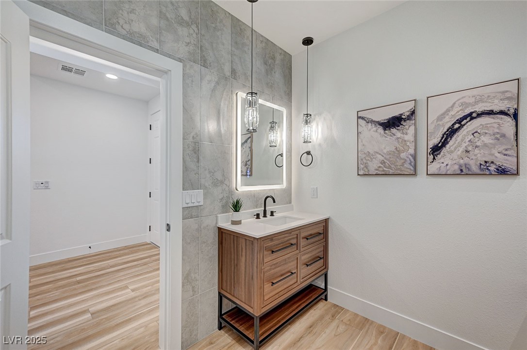 85 Alerion Street Property Photo 27
