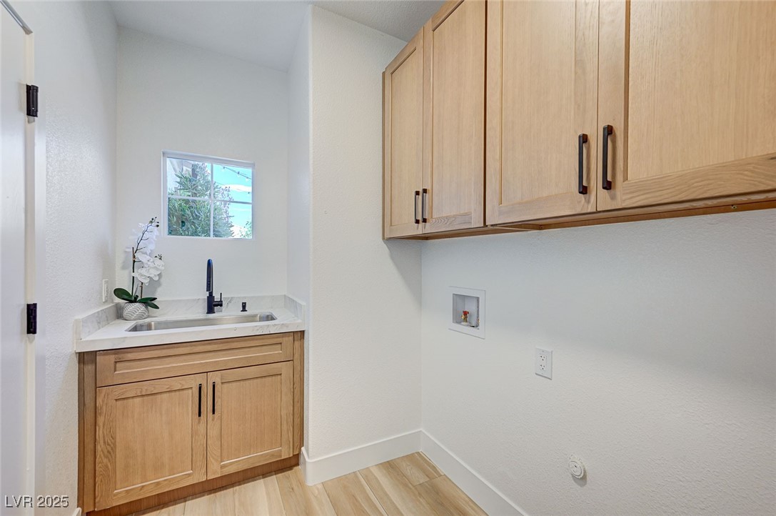 85 Alerion Street Property Photo 31