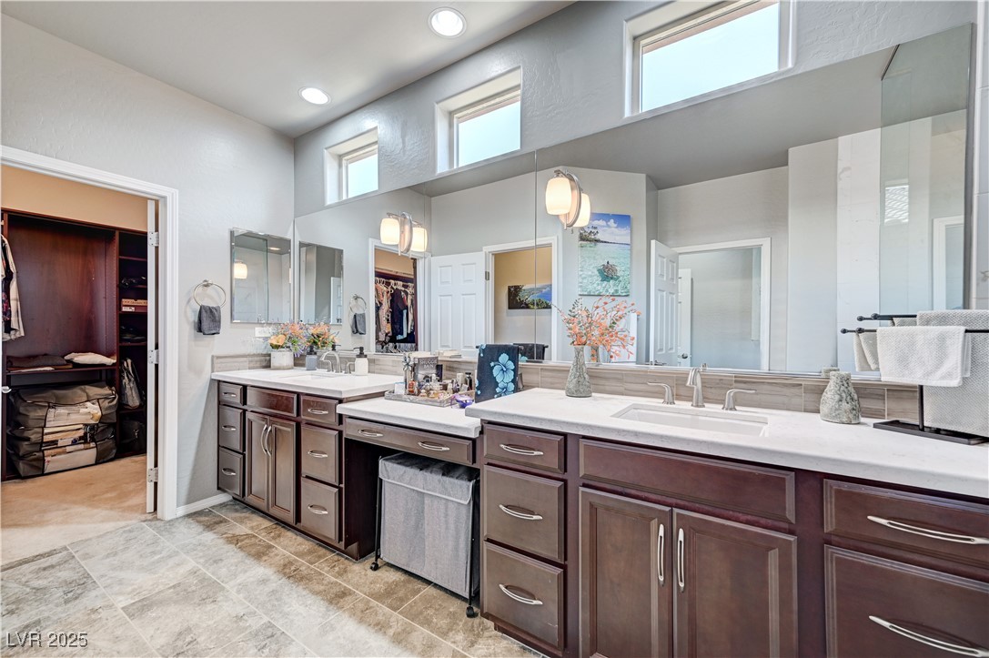 3605 Greenbriar Bluff Avenue Property Photo 21