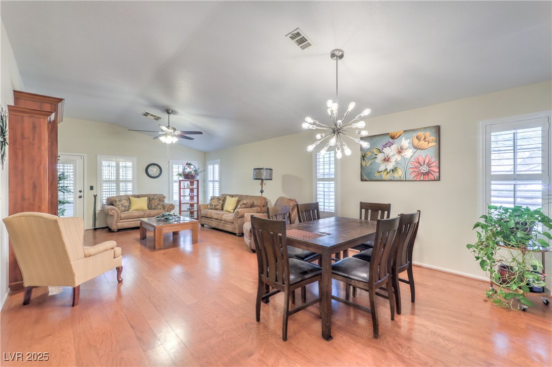 4824 Lawnwood Court Property Photo 14