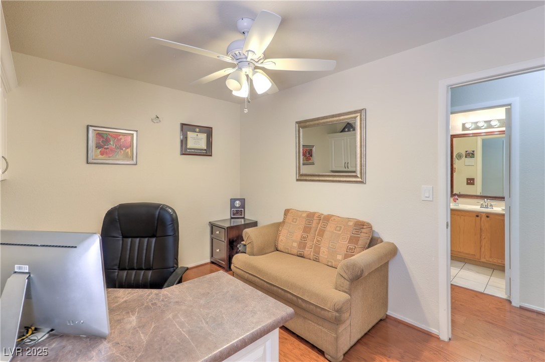 4824 Lawnwood Court Property Photo 28