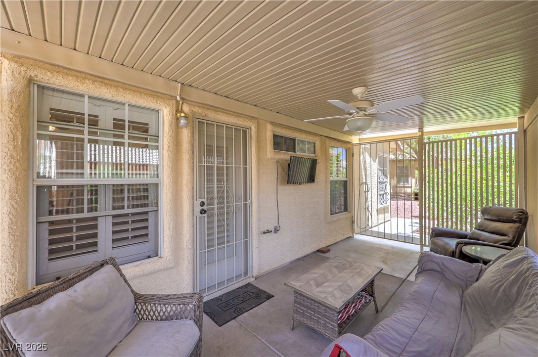 4824 Lawnwood Court Property Photo 32