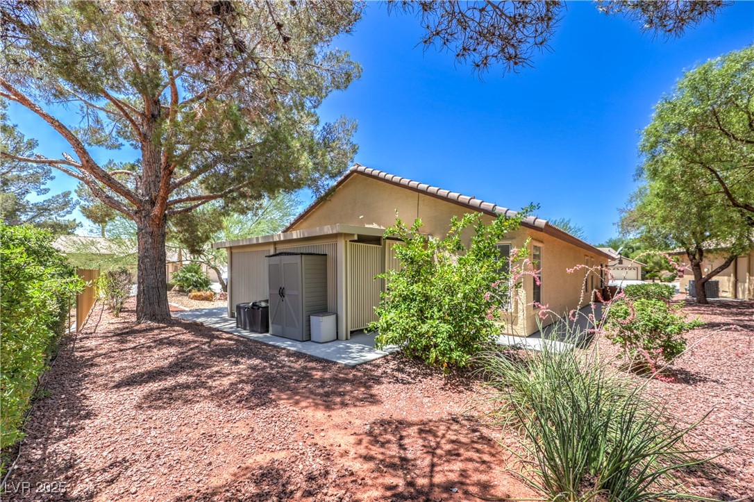 4824 Lawnwood Court Property Photo 33