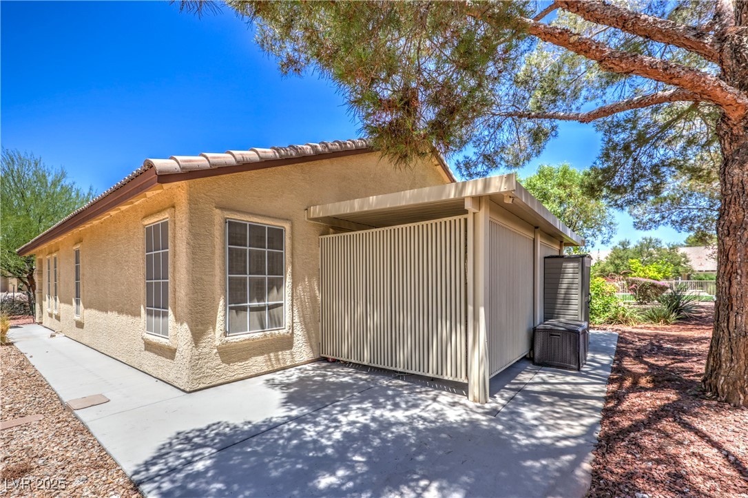 4824 Lawnwood Court Property Photo 34