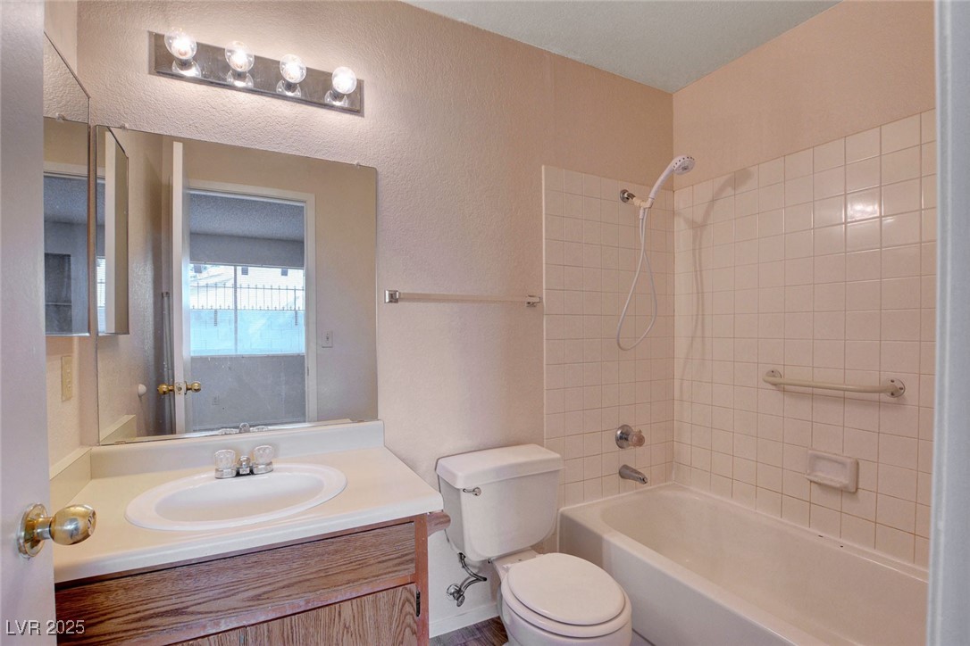 6750 Del Rey Avenue 127 Property Photo 19