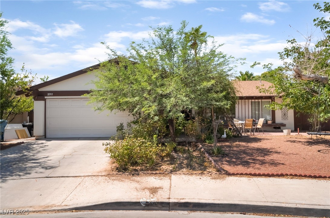 2297 Casey Drive Property Photo 2