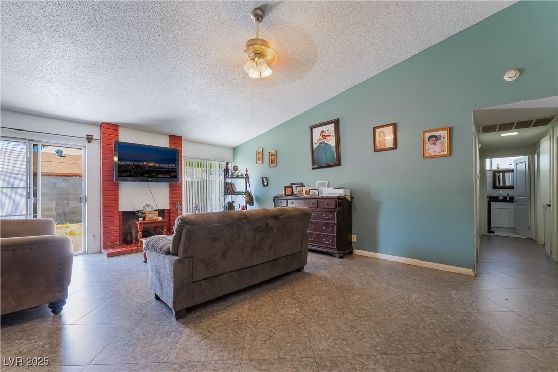 2297 Casey Drive Property Photo 6