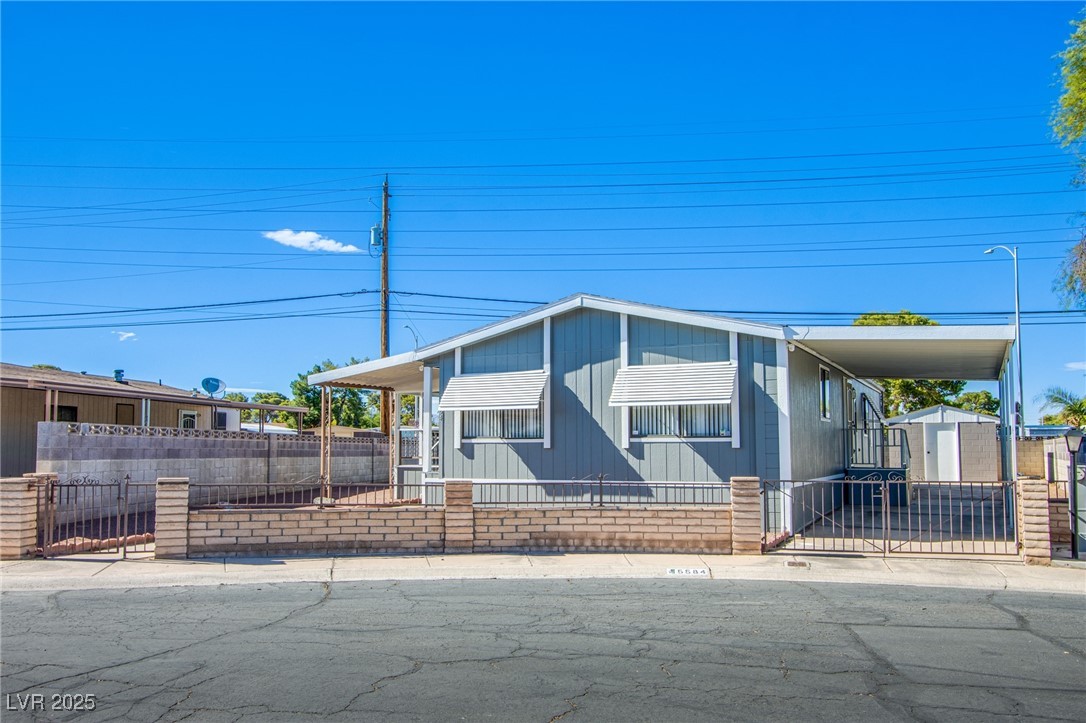 5584 Aldama Road Property Photo 1