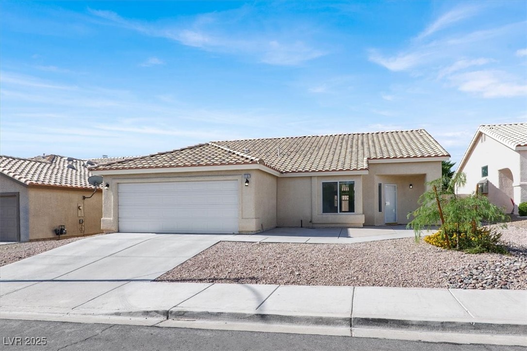7737 White Grass Avenue Property Photo 1