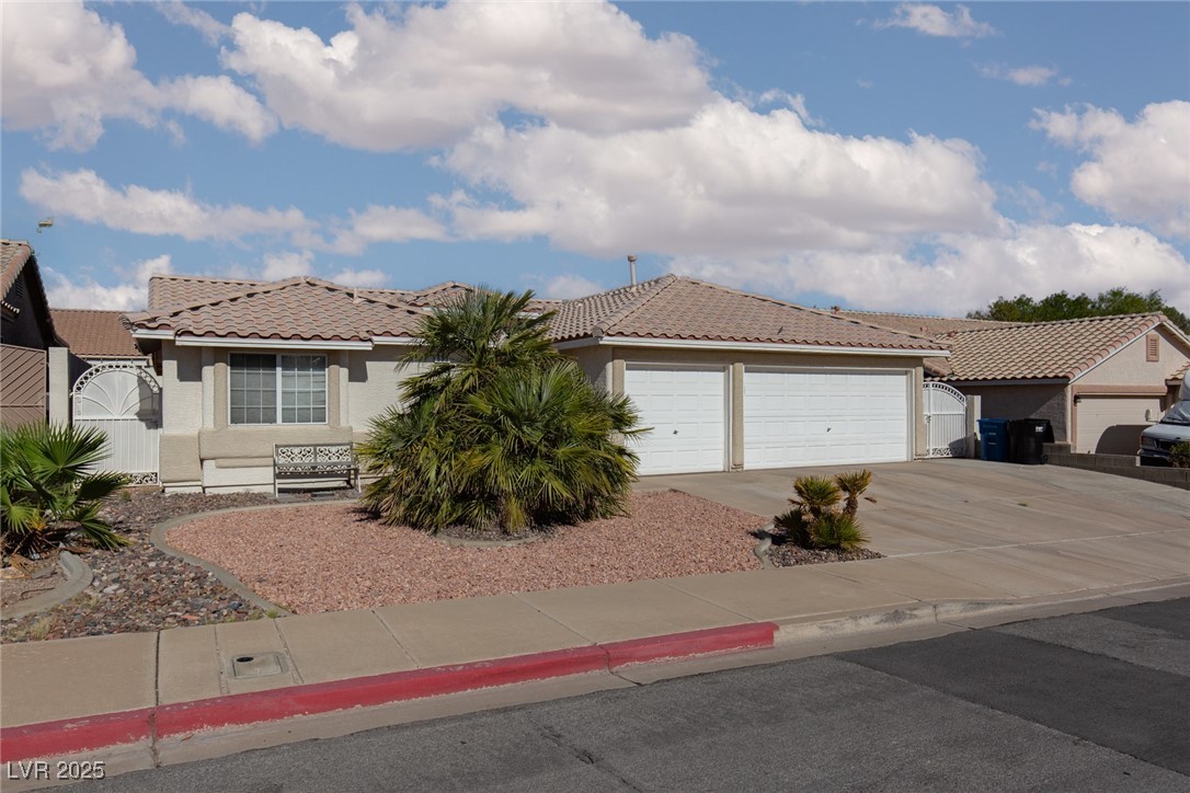 533 Trocadero Street Property Photo 1