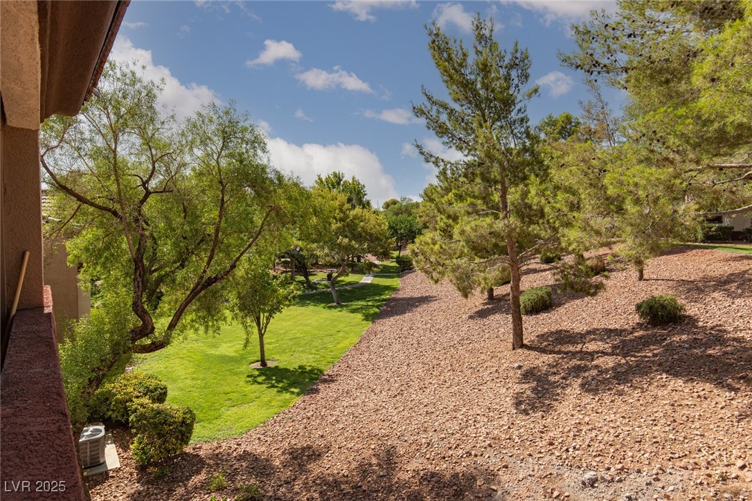 231 West Horizon Ridge Parkway 1126 Property Photo 14