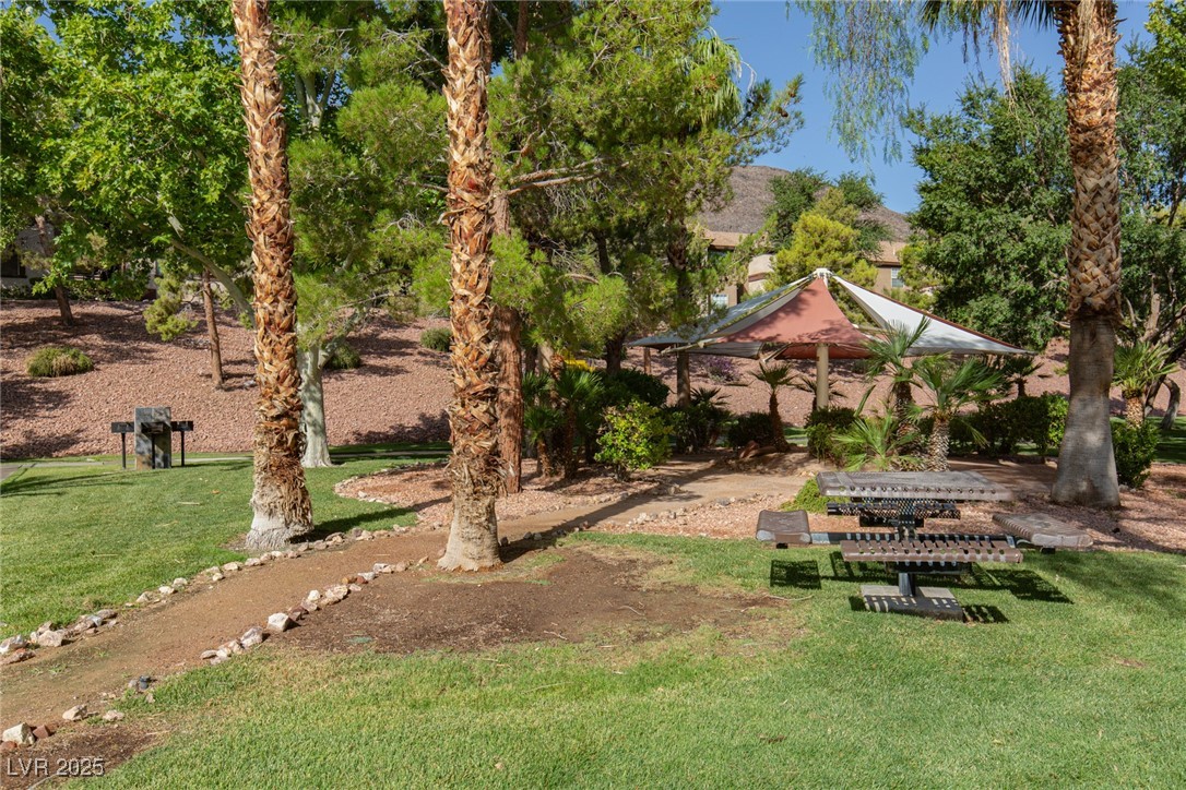 231 West Horizon Ridge Parkway 1126 Property Photo 21
