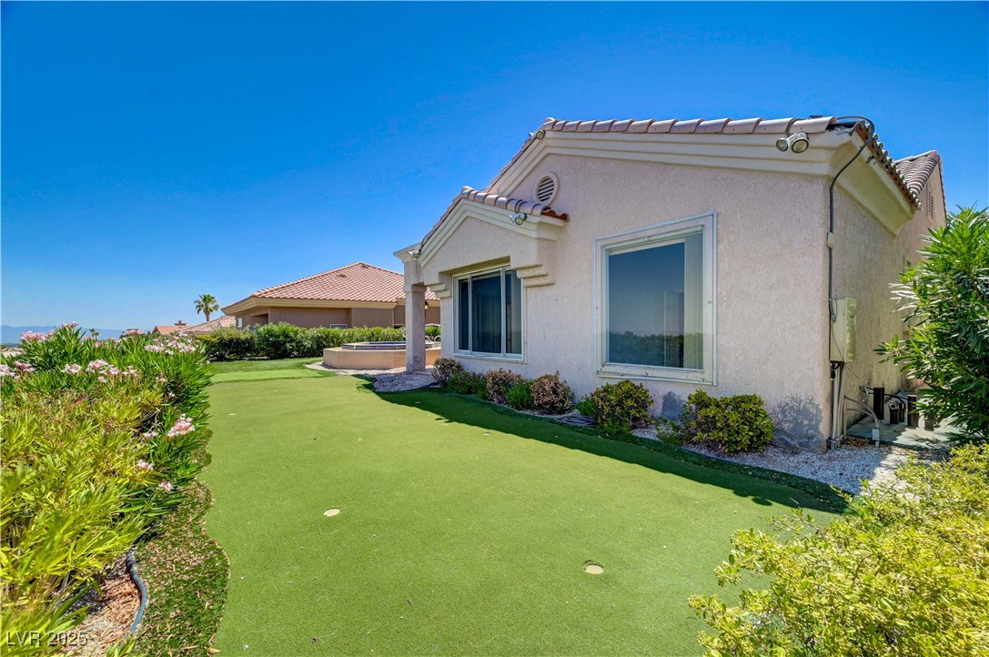 2124 Bay Tree Drive Property Photo 8