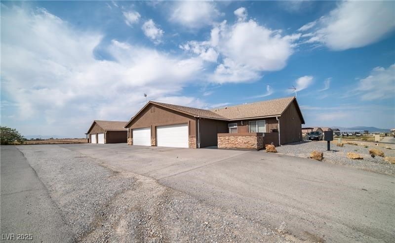 2081 East Ambush Street 2 Property Photo 1