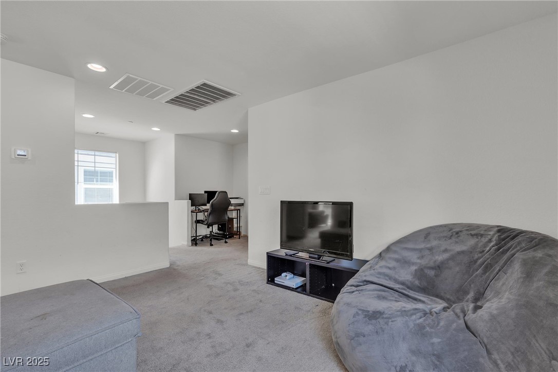 719 Cottonwood Hill Place Property Photo 16