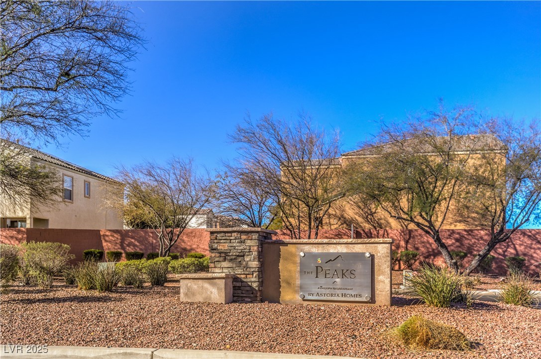 6623 Hurkling Stone Avenue Property Photo 28