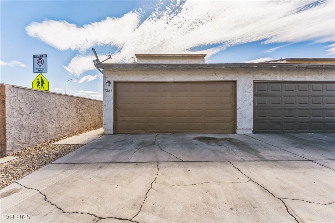 1228 Mews Lane Property Photo 1