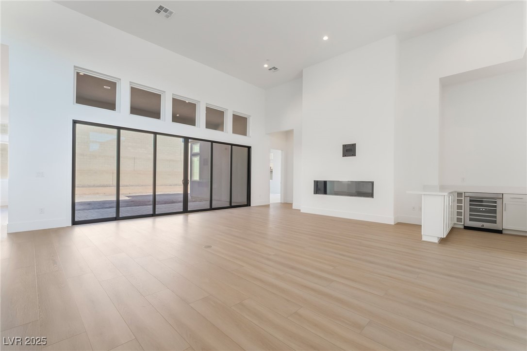 137 Tre Pietre Street Property Photo 7