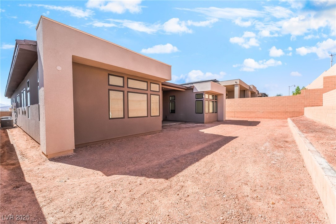 137 Tre Pietre Street Property Photo 26