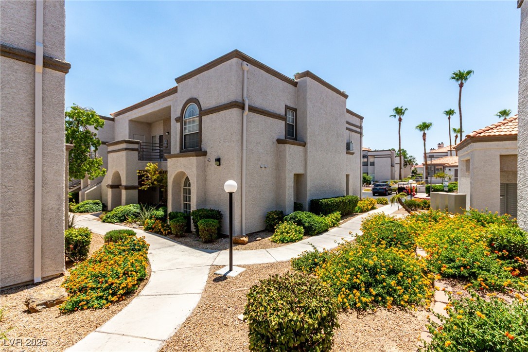 3150 Soft Breezes Drive 1165 Property Photo 1