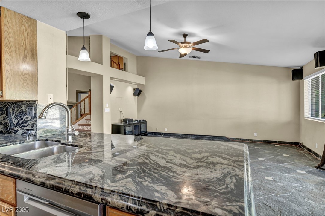 10024 Skipper Court Property Photo 18