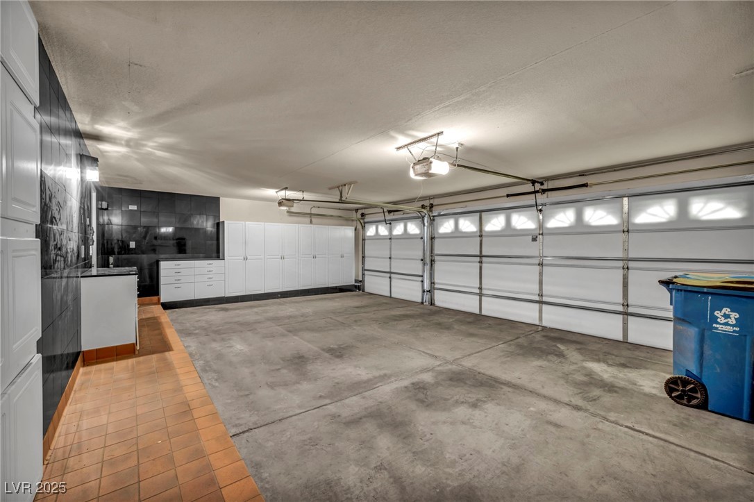 10024 Skipper Court Property Photo 36